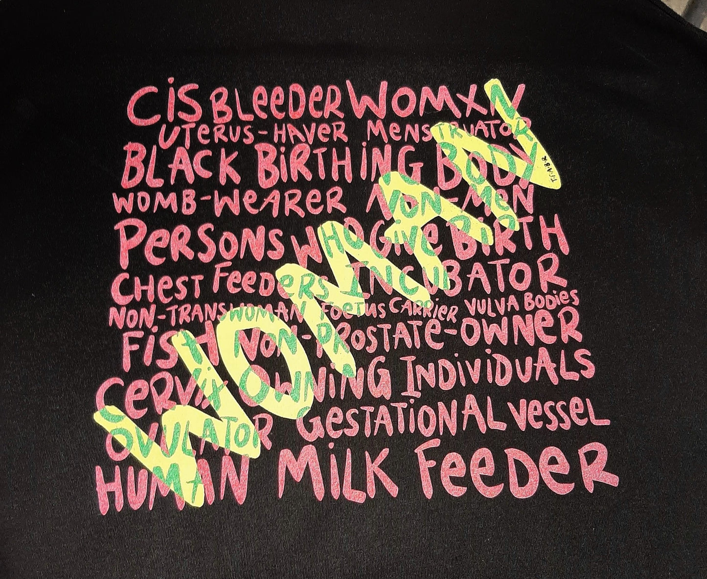 WOMAN T-Shirt